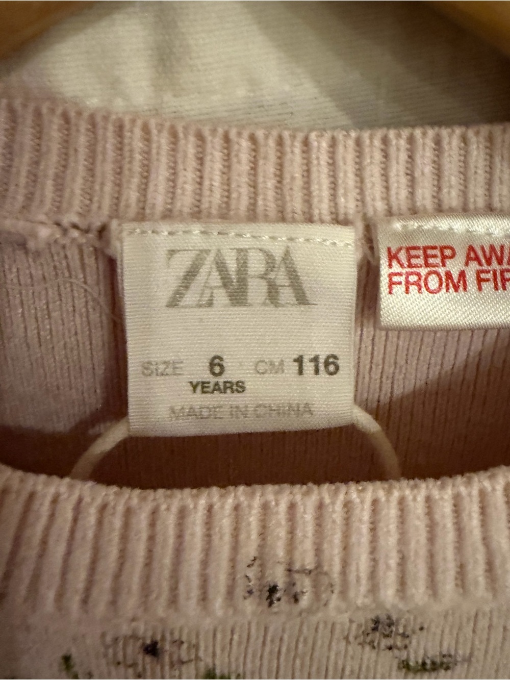 ZARA Light Pink Floral Knit Sweater Top - Picture 2 of 4